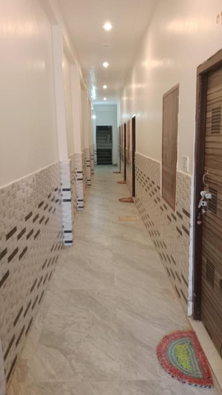 Rudra Prabha Guest House Ayodhya Exterior photo